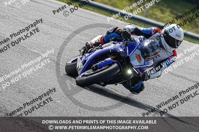 donington no limits trackday;donington park photographs;donington trackday photographs;no limits trackdays;peter wileman photography;trackday digital images;trackday photos